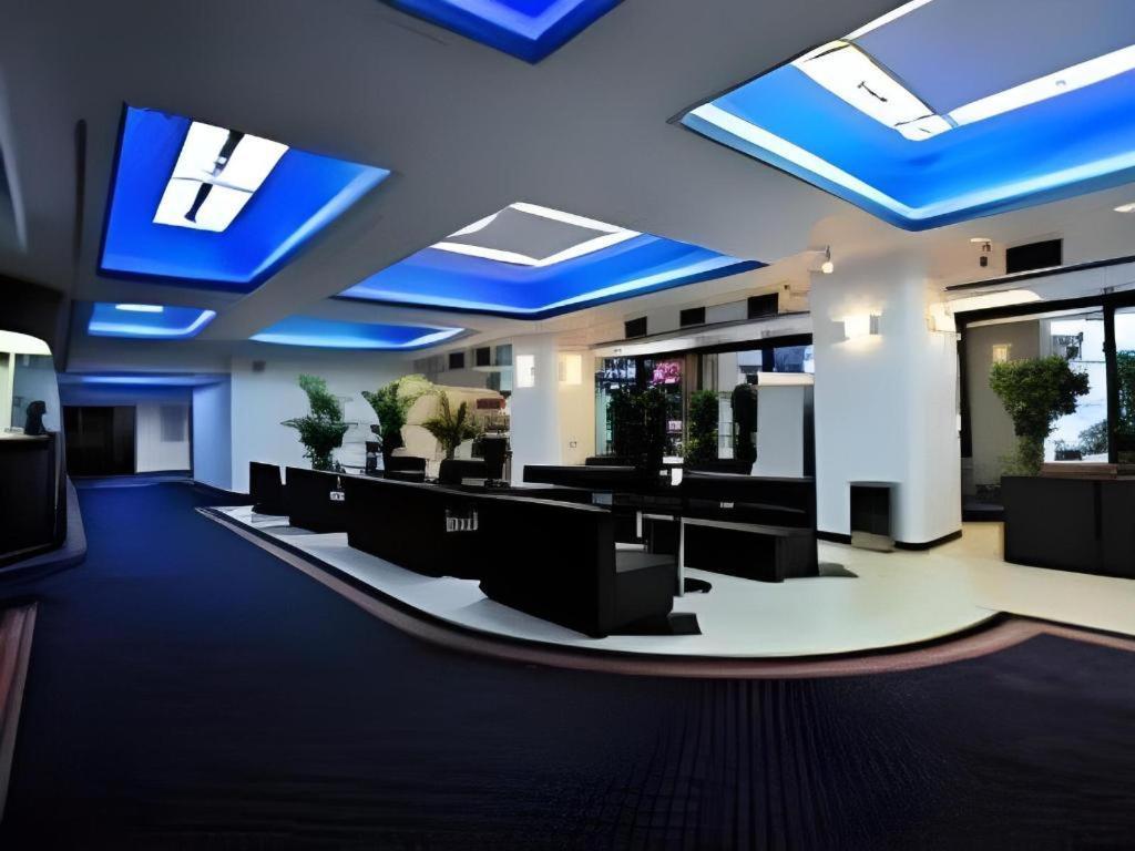 Business * Tōkyō